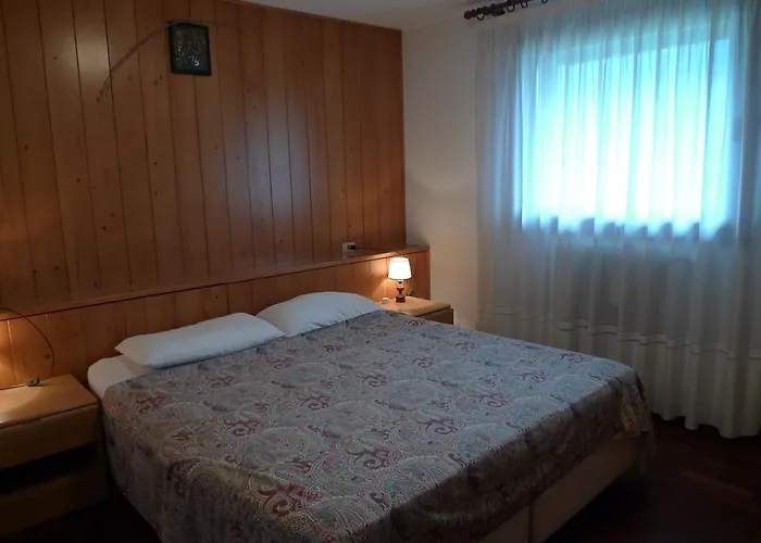 Le Marmotte Apartment *